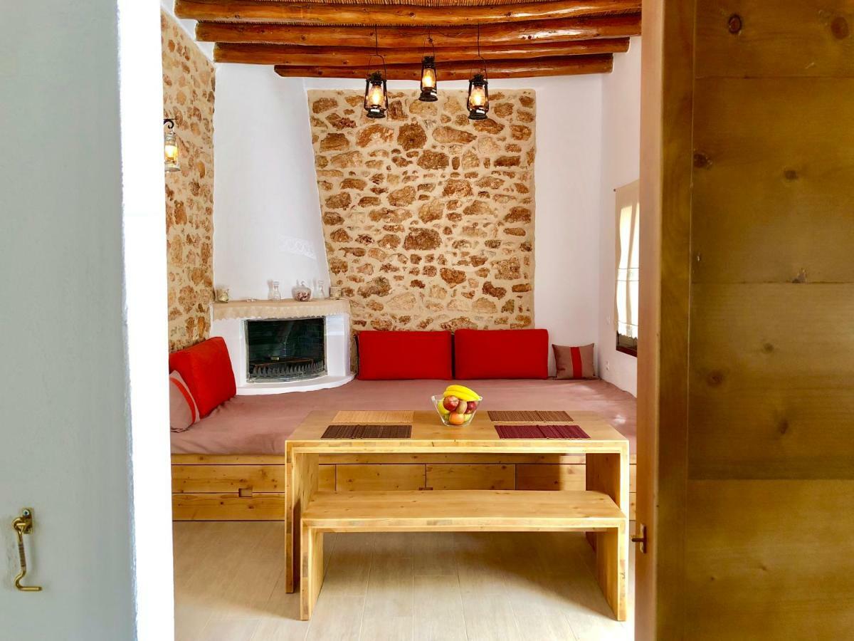 Bekos Traditional House Archangelos  Dış mekan fotoğraf